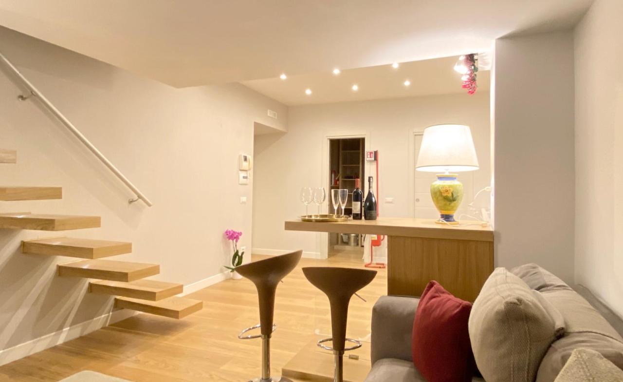 Palm'S House Apartment Наполи Екстериор снимка