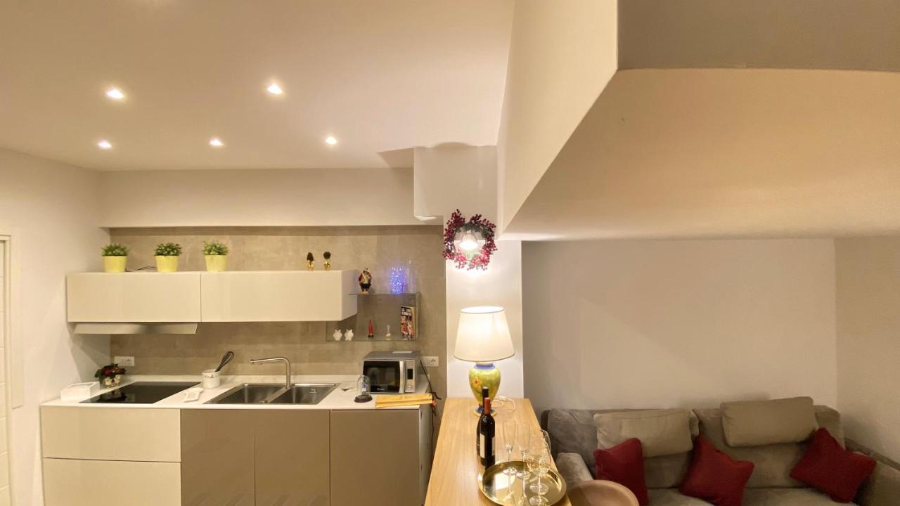 Palm'S House Apartment Наполи Екстериор снимка